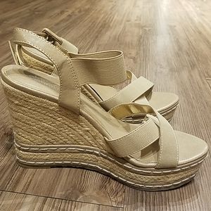 Charles David wedges